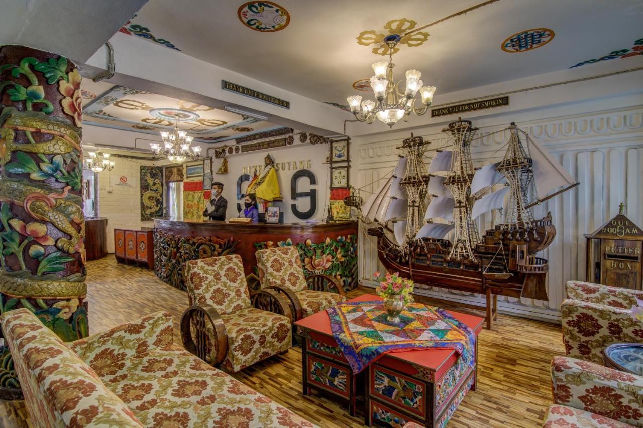 Montis Soyang Premium Heritage Hotel Gangtok Bagian luar foto